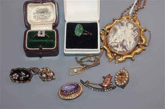 A 9ct chain, a 9ct and gem set oval brooch, two other brooches including mourning and other jewellery including a ring.